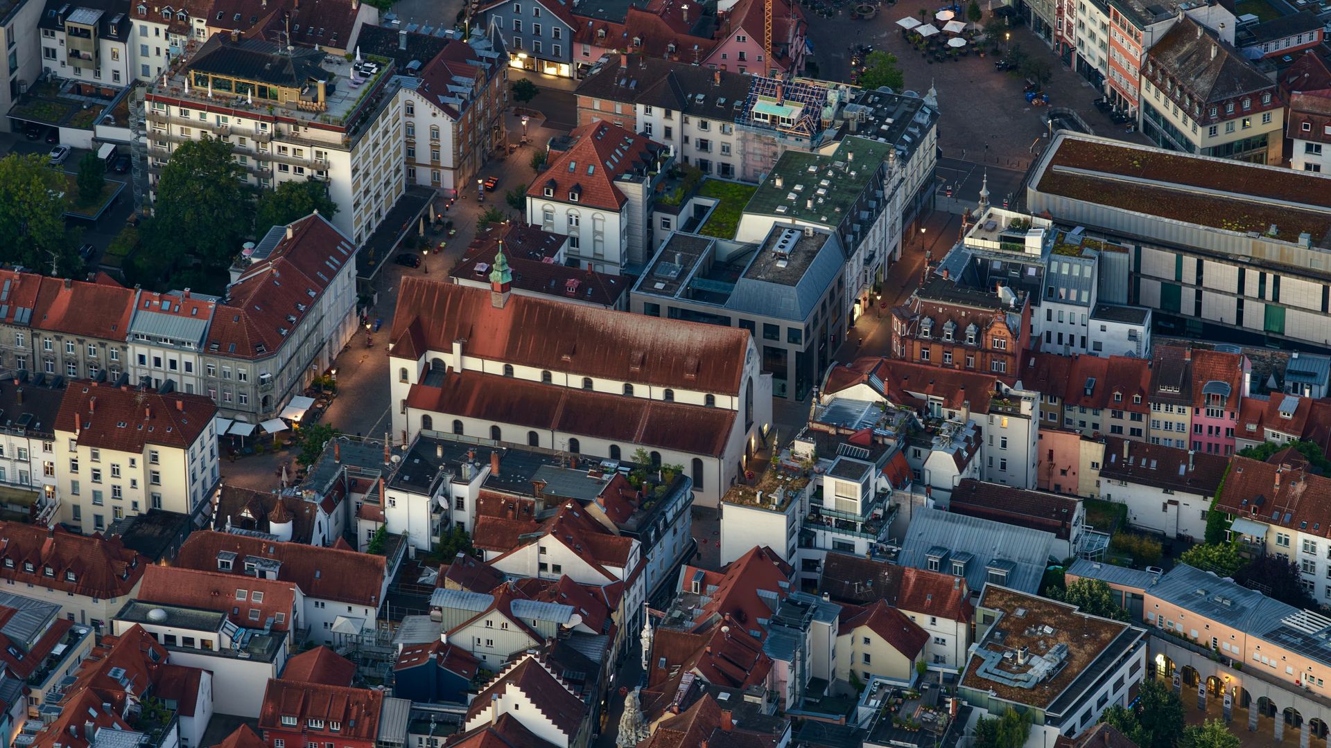 Drone shot of Rosgartenstrasse from above